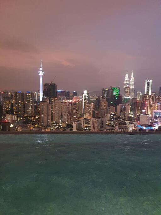 Infinity Pool/ Lucentia Bbcc, Near Lalaport, Pnb118, Klcc Apartment กัวลาลัมเปอร์ ภายนอก รูปภาพ