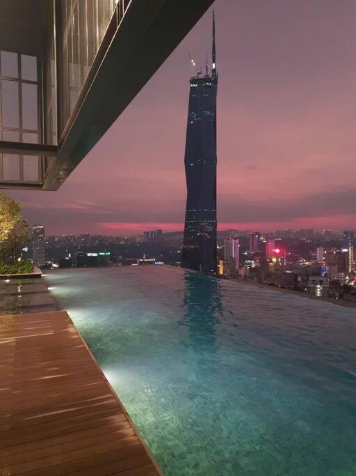 Infinity Pool/ Lucentia Bbcc, Near Lalaport, Pnb118, Klcc Apartment กัวลาลัมเปอร์ ภายนอก รูปภาพ