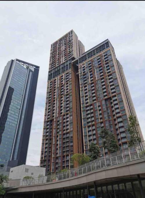 Infinity Pool/ Lucentia Bbcc, Near Lalaport, Pnb118, Klcc Apartment กัวลาลัมเปอร์ ภายนอก รูปภาพ