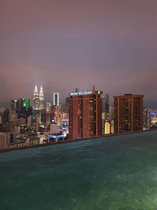 Infinity Pool/ Lucentia Bbcc, Near Lalaport, Pnb118, Klcc Apartment กัวลาลัมเปอร์ ภายนอก รูปภาพ
